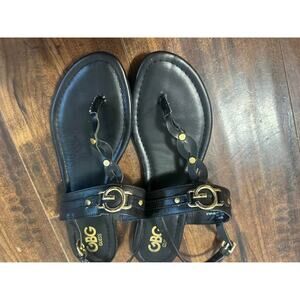 GBG Guess Black Strappy Flat Sandals – Size 9.5M